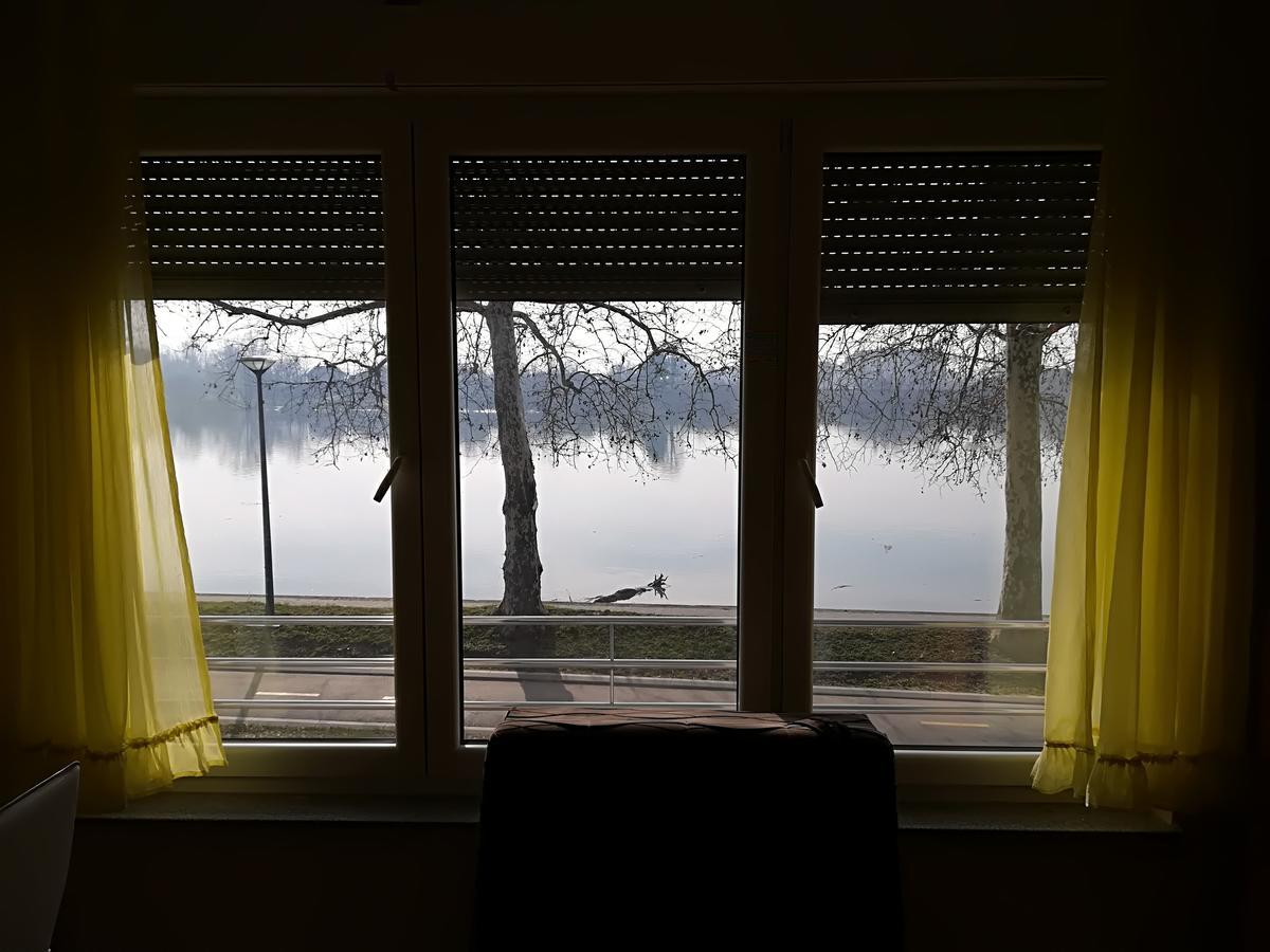 Guesthouse Sava Slavonski Brod Exterior foto